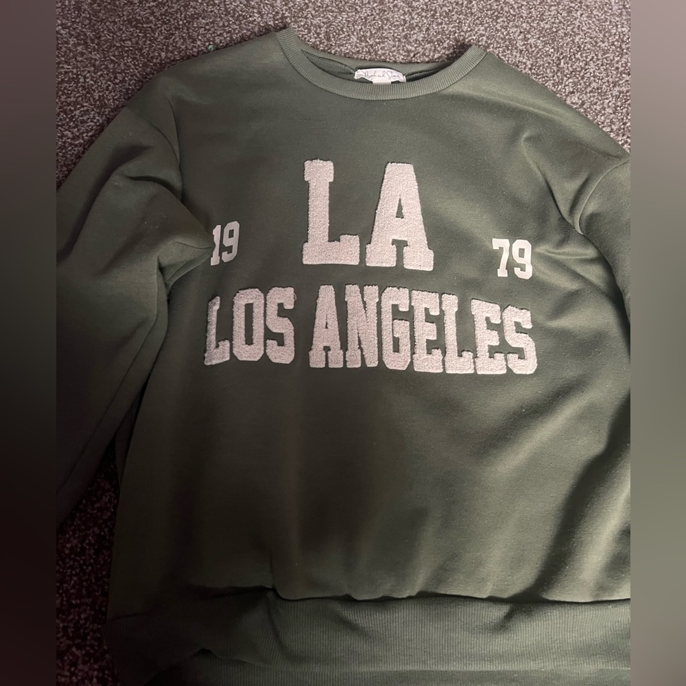 Oversized sweatshirt